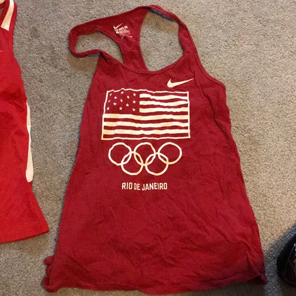 Nike Tanktop bundle - Picture 3 of 4